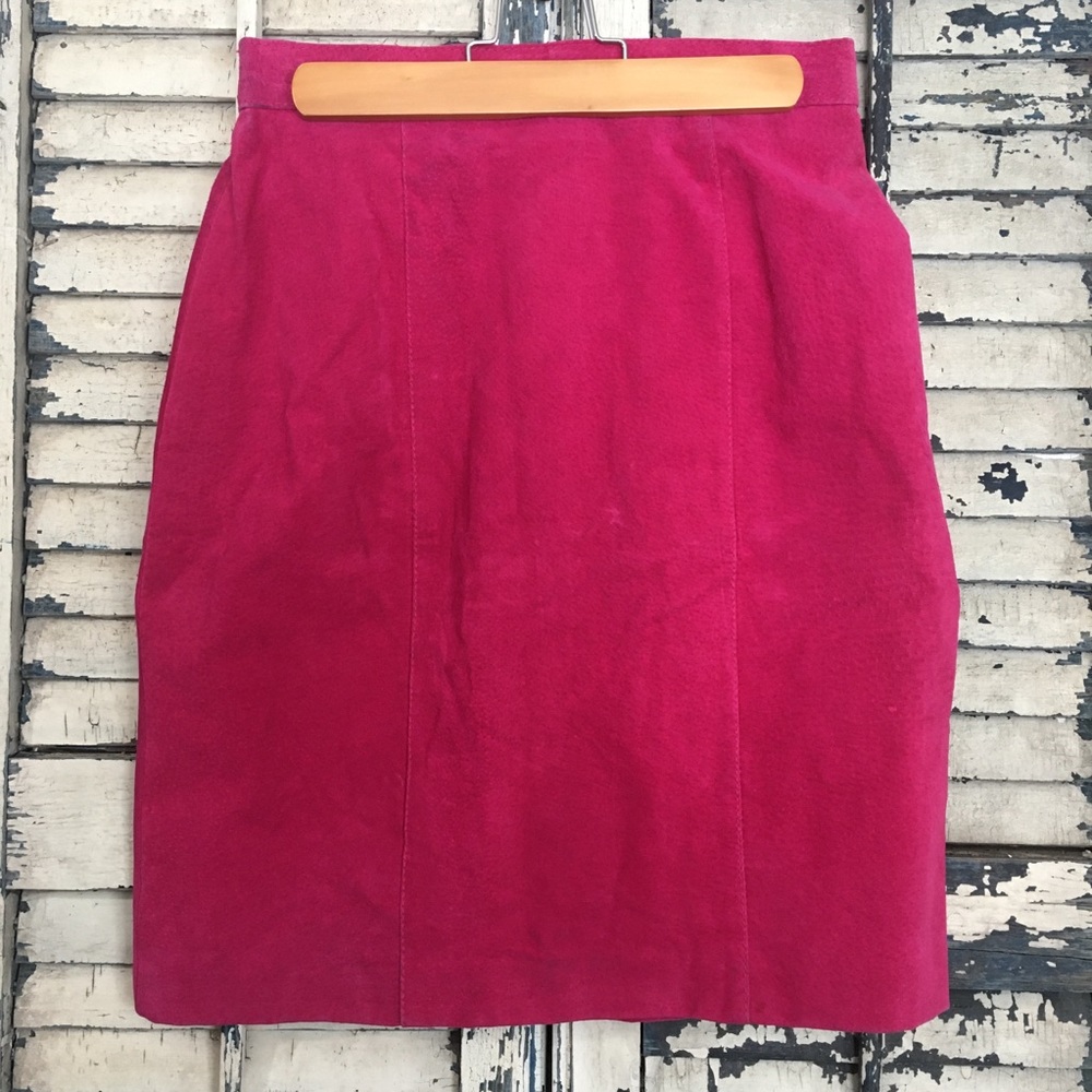 Vintage Hot pink suede pencil skirt 1990's NWT